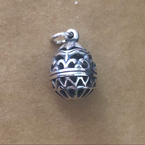 james avery egg charm